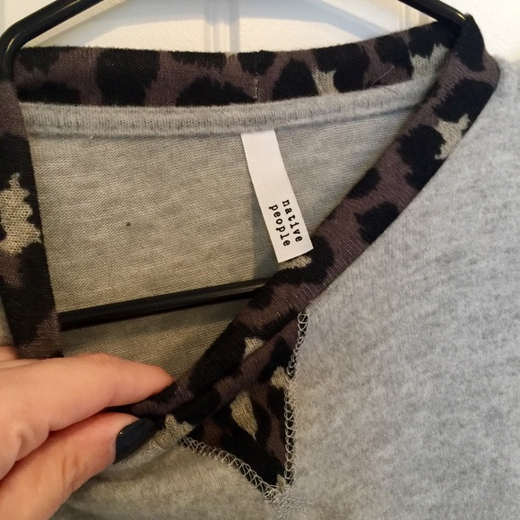 Limelush native people soft leopard contrast top S - Picture 6 of 8